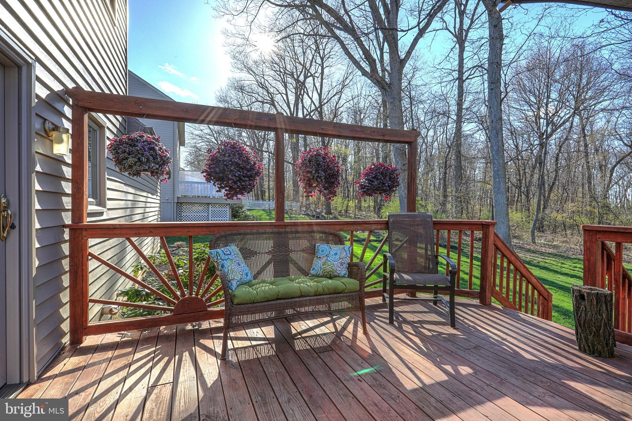 LONGVIEW HEIGHTS - Residential