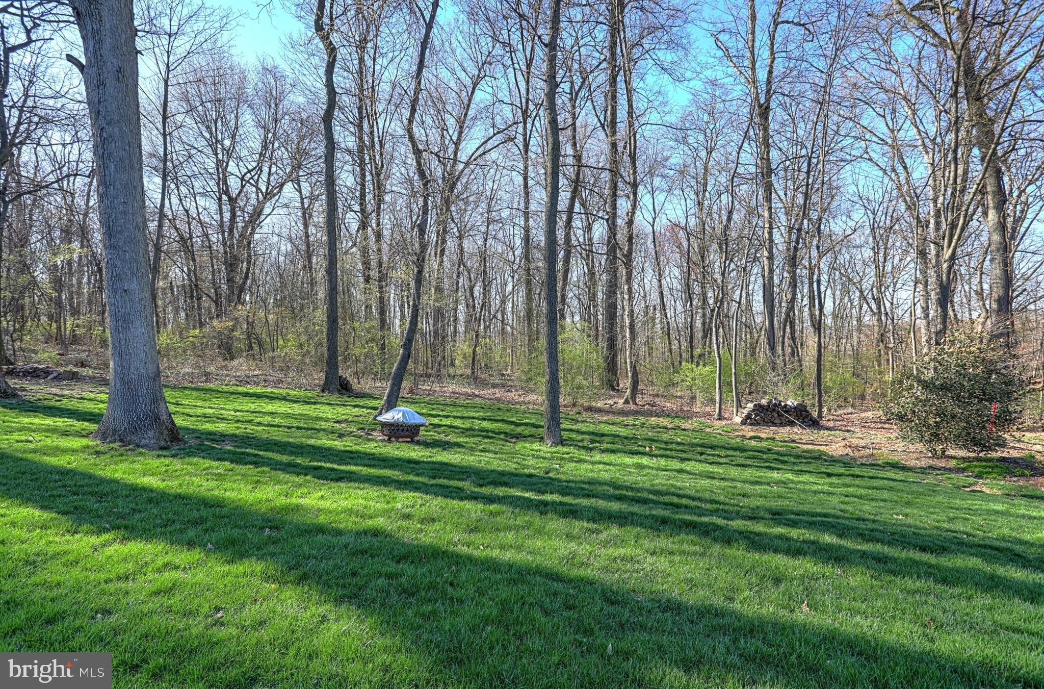 LONGVIEW HEIGHTS - Residential