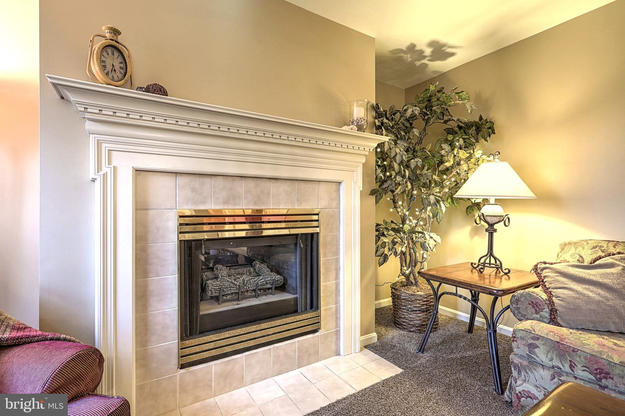 LONGVIEW HEIGHTS - Residential