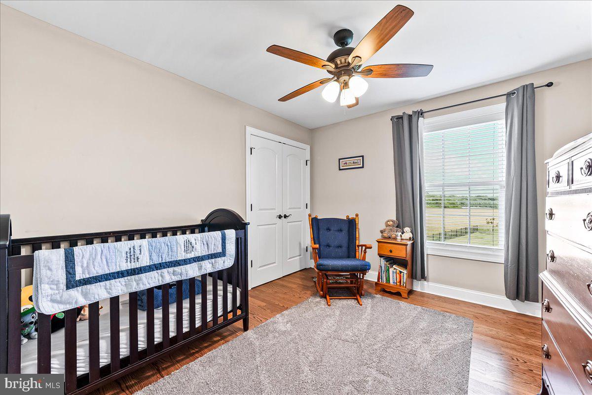LONDONDERRY MEADOWS - Residential