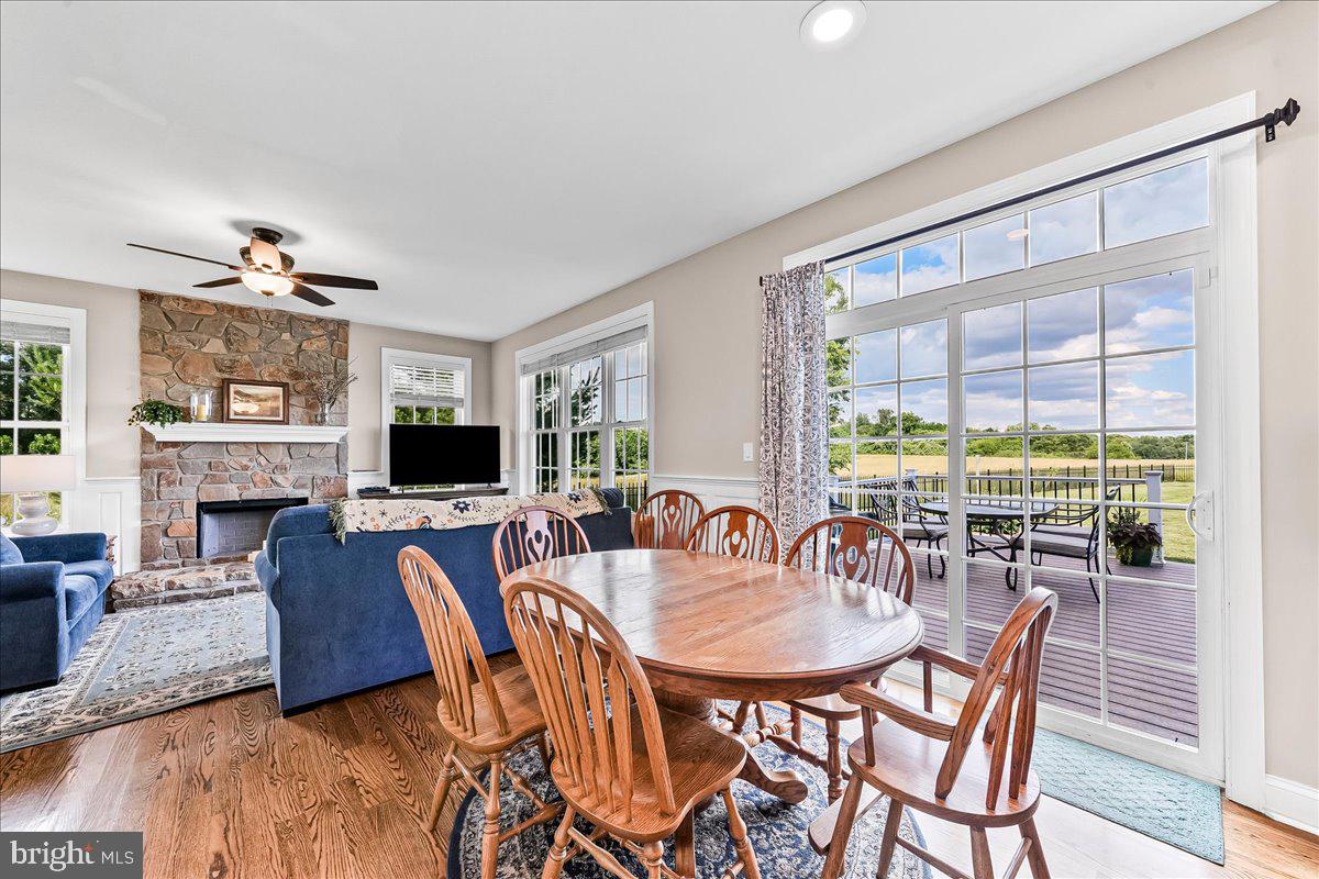 LONDONDERRY MEADOWS - Residential
