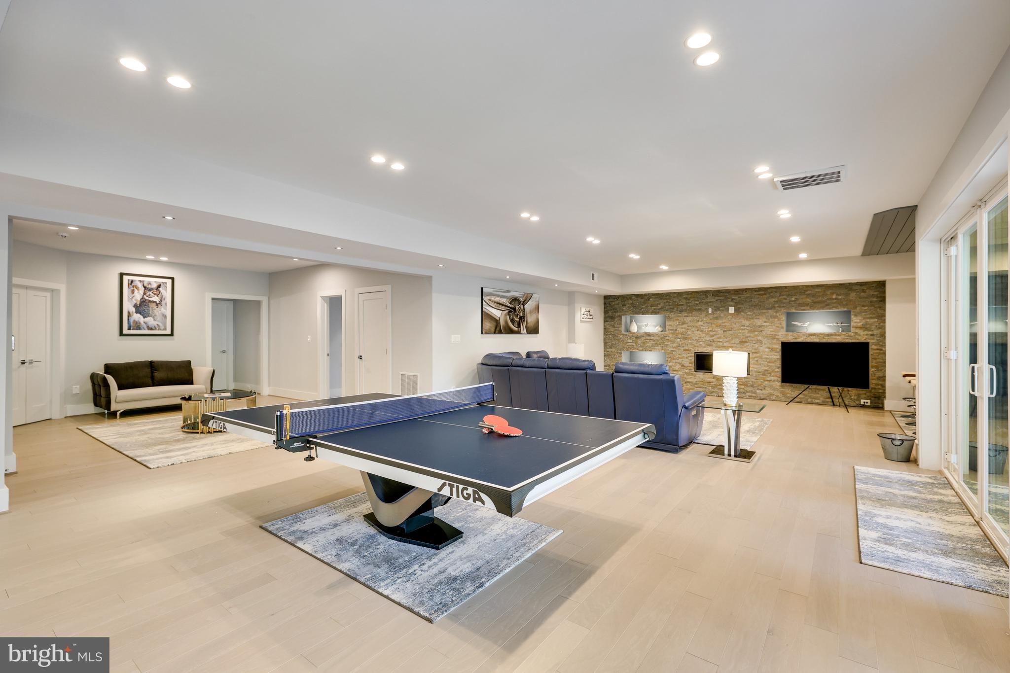 BEAU RIDGE - Residential