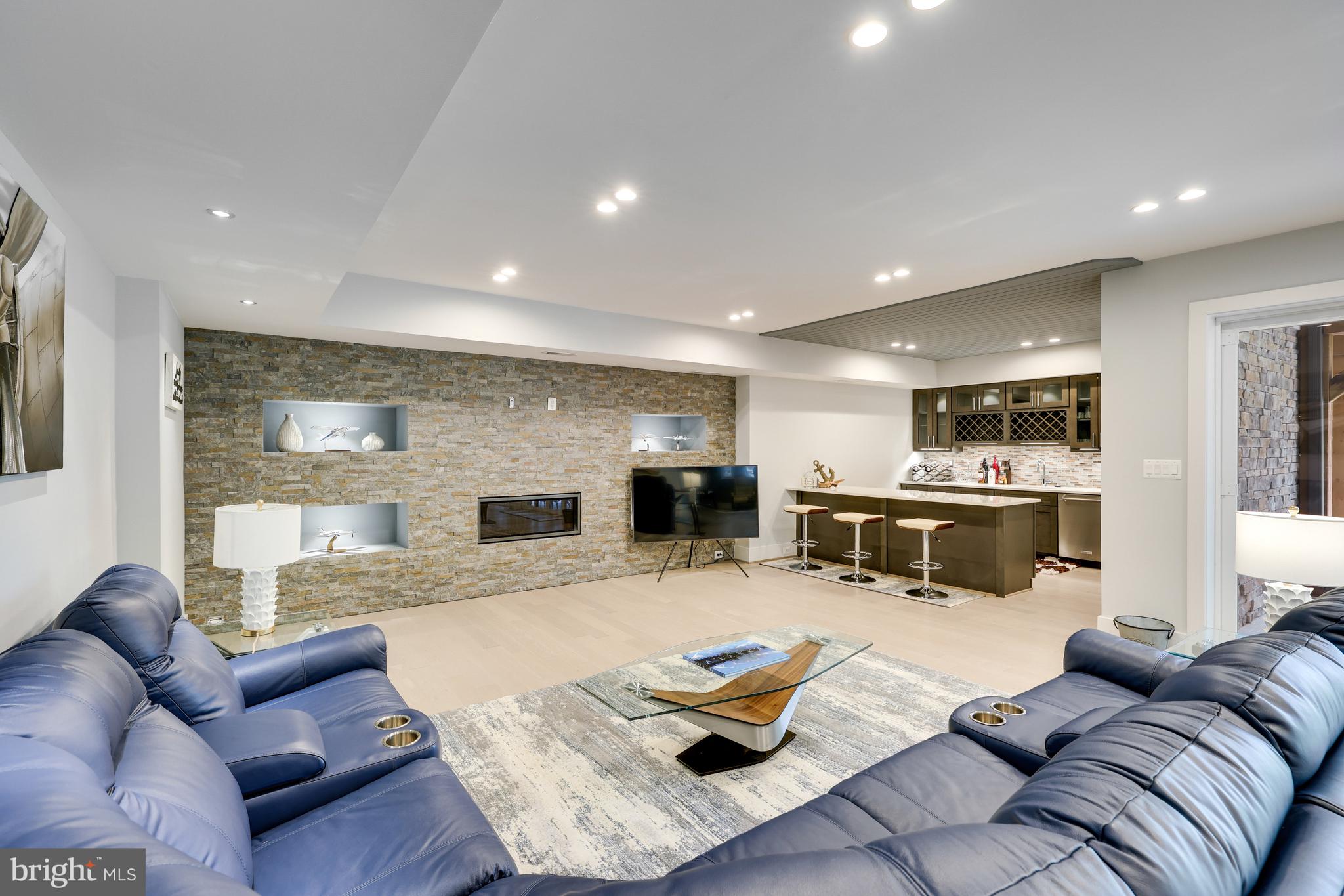 BEAU RIDGE - Residential