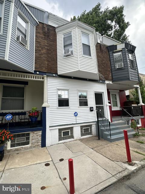 WEST PHILADELPHIA - Residential