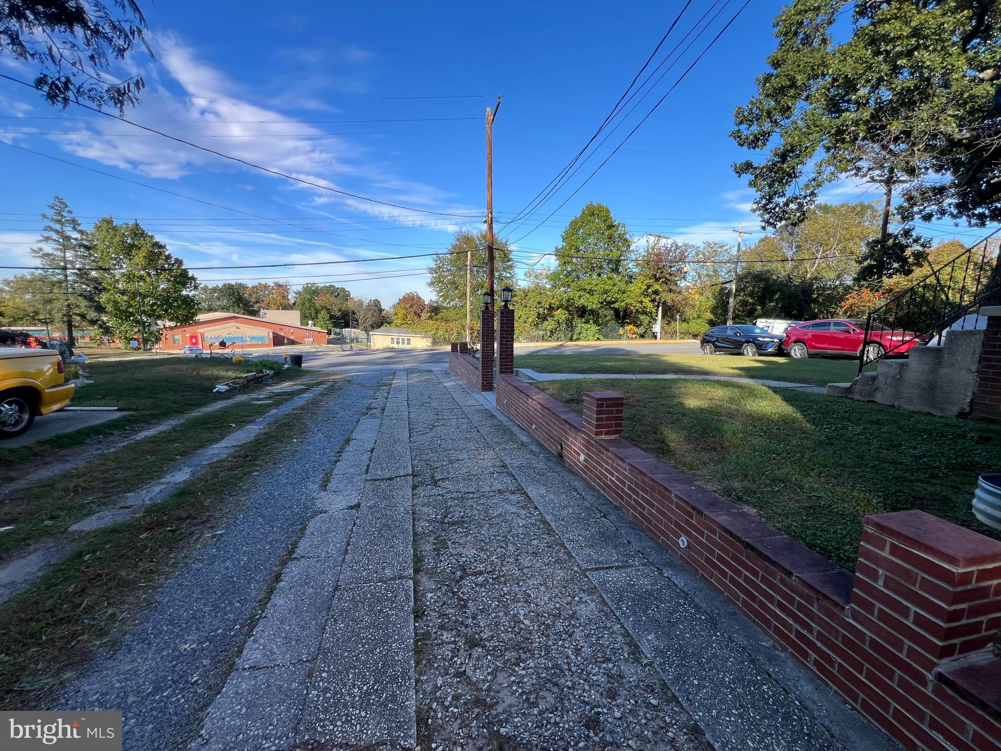 CHARLTON HEIGHTS - Residential