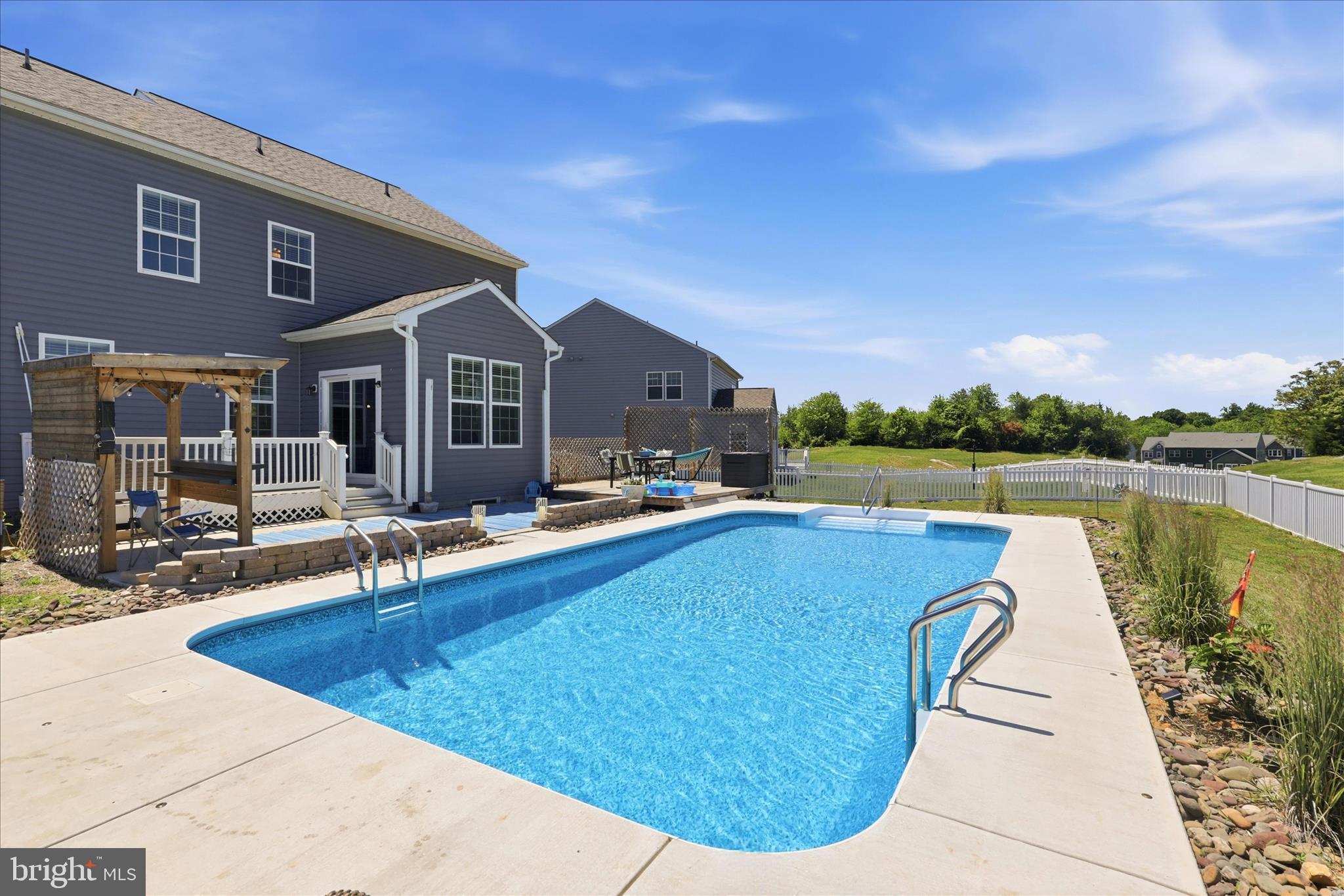 WESTFIELDS - Residential