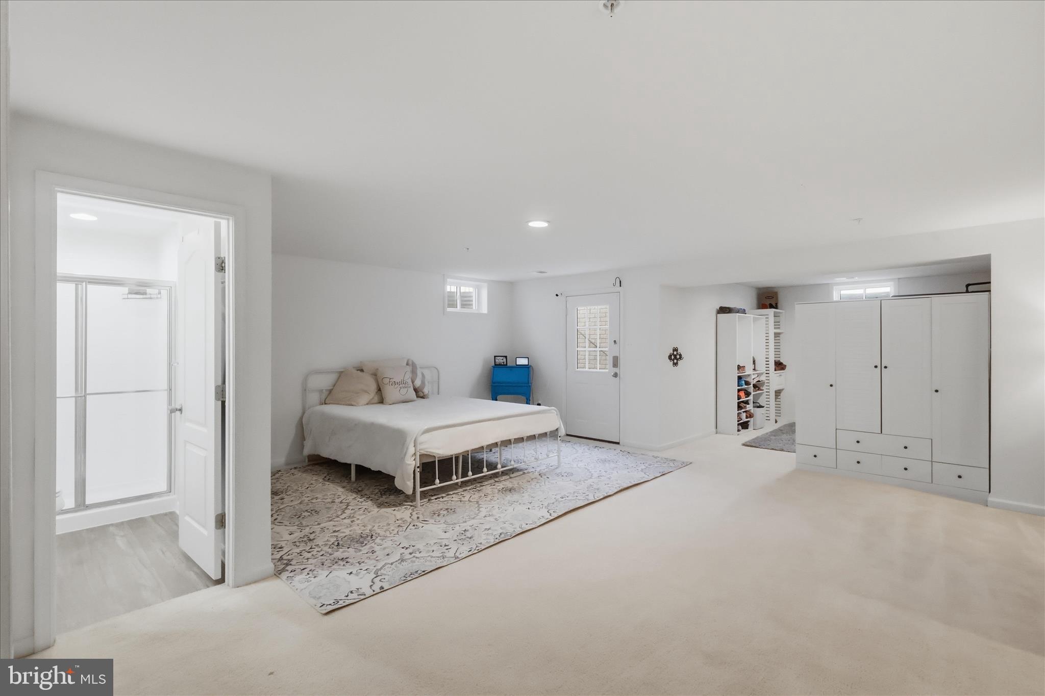 WESTFIELDS - Residential