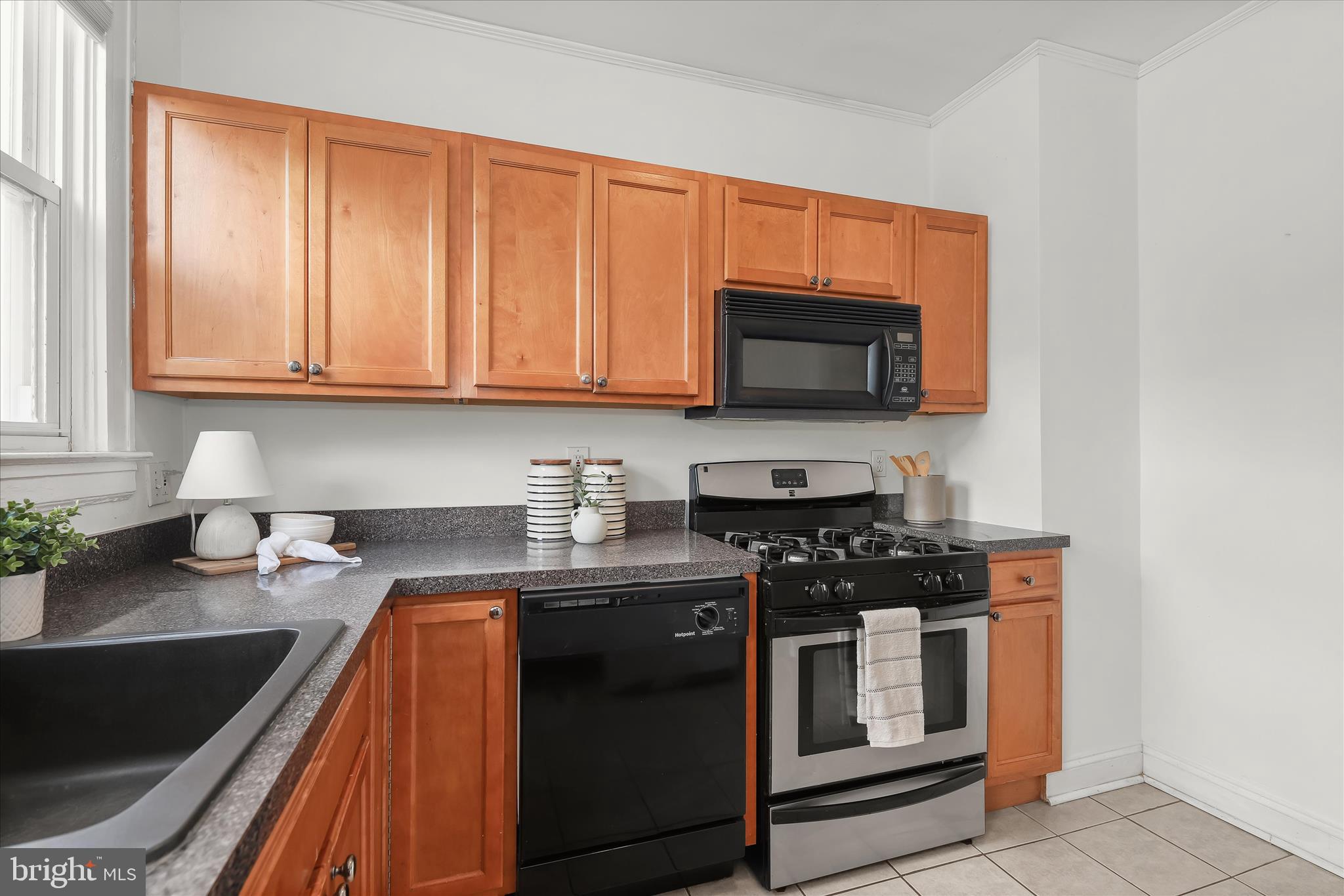 MEDFIELD - Residential