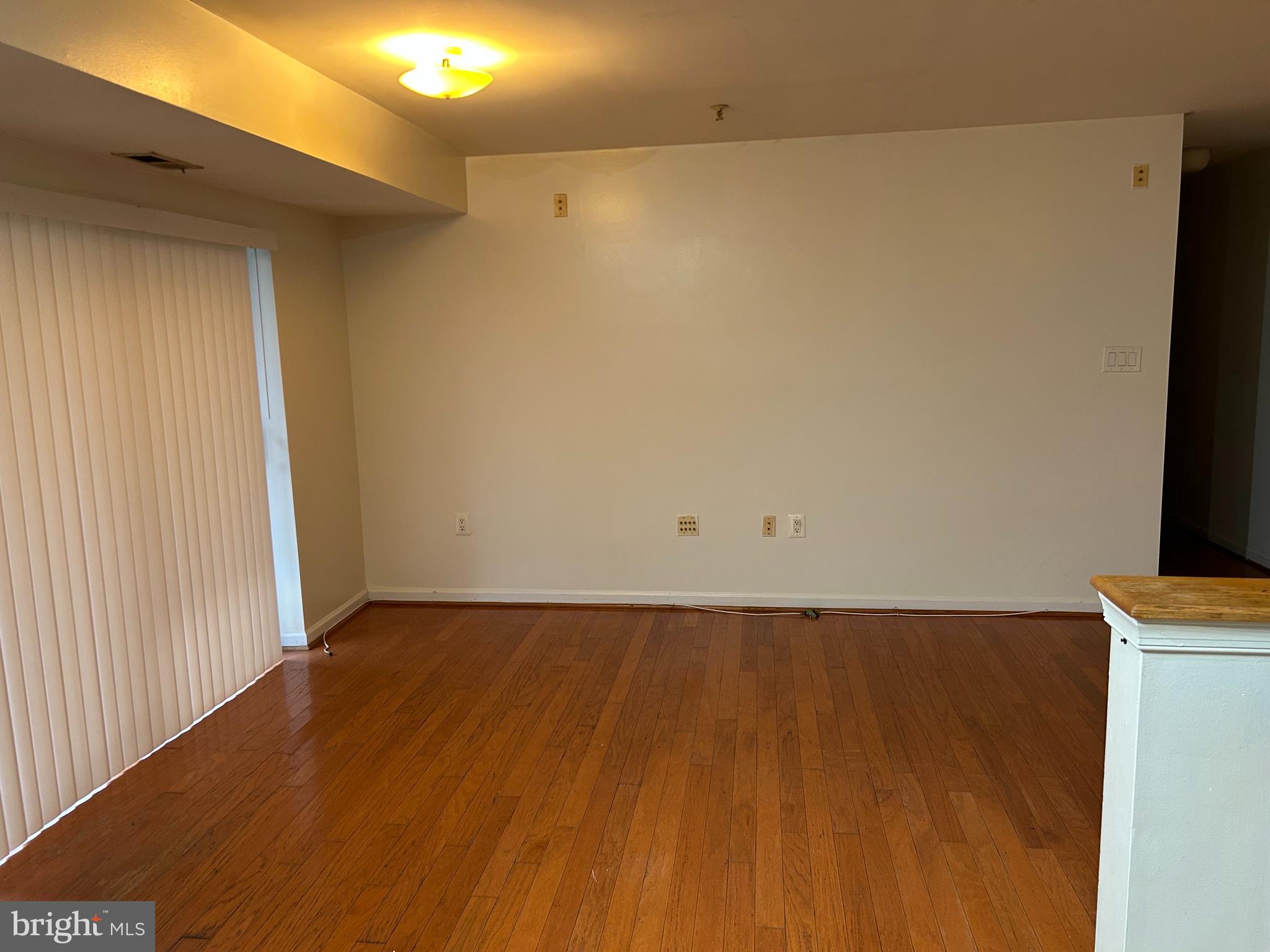 DEANWOOD - Residential