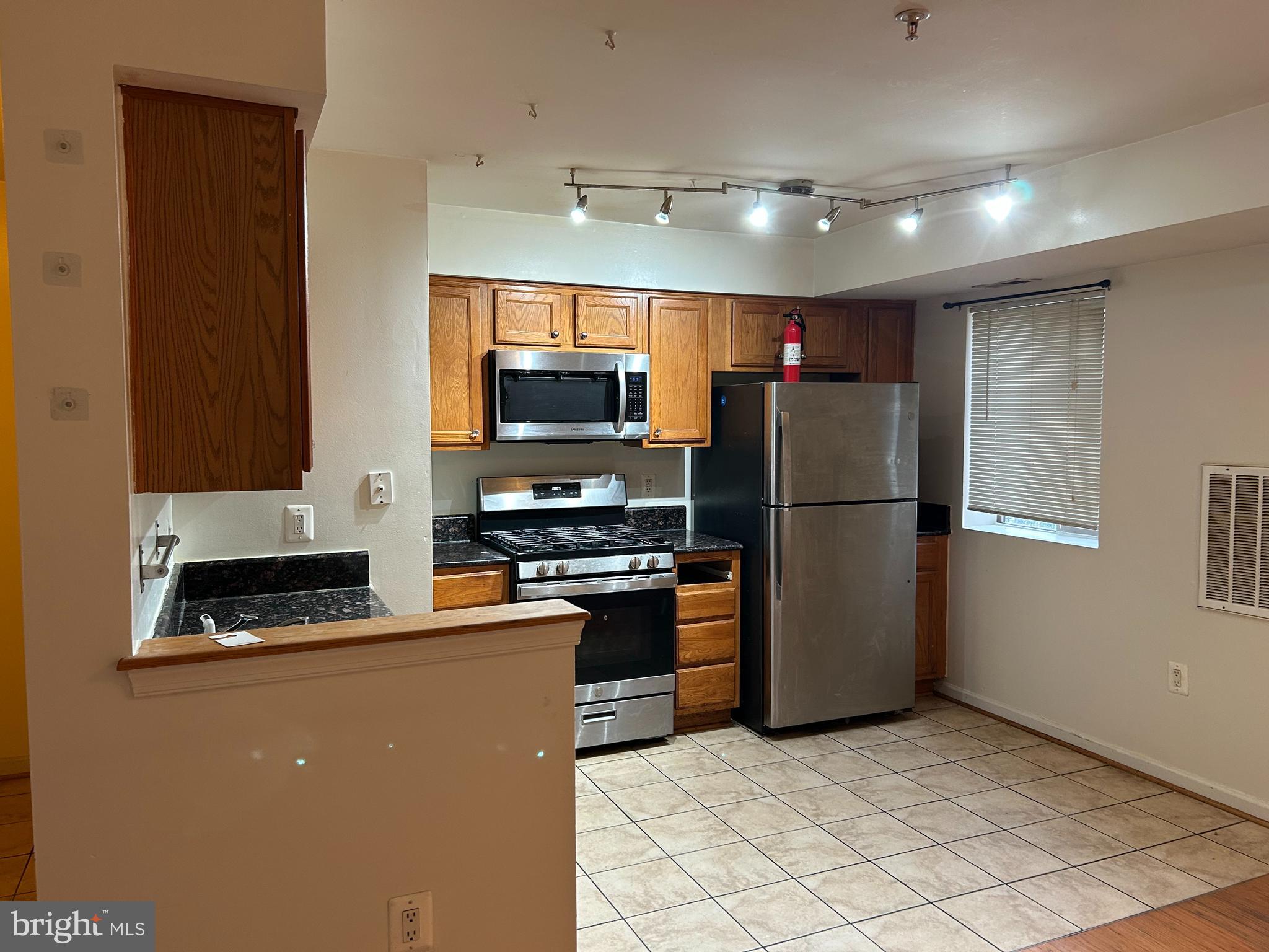 DEANWOOD - Residential