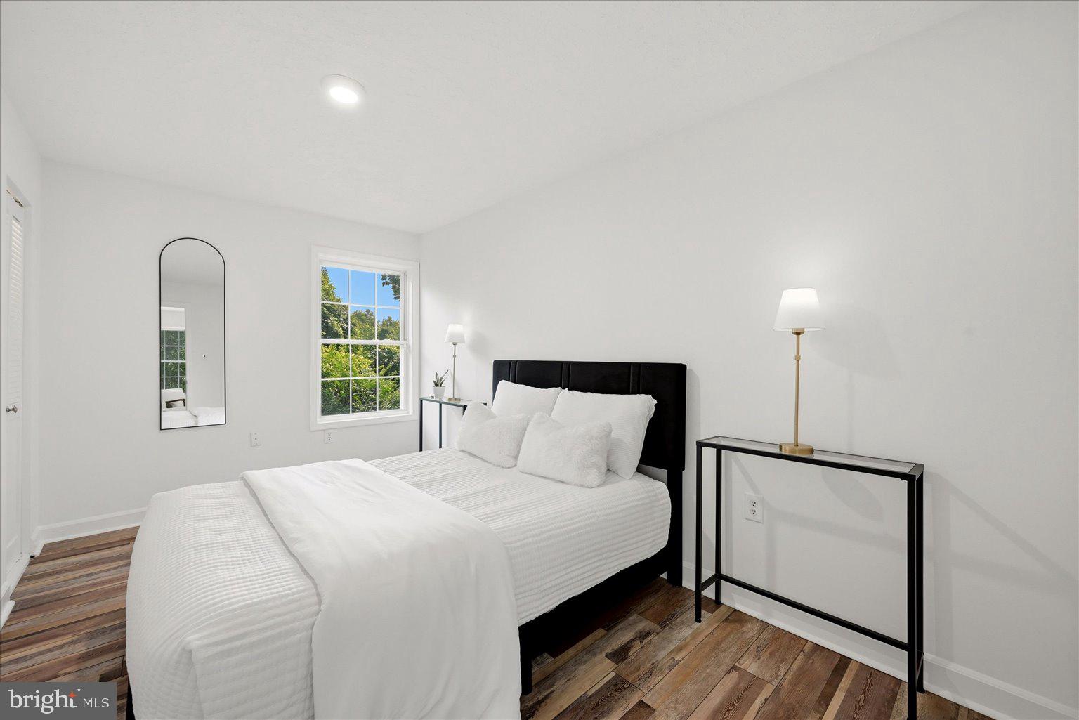 SKYLAND ESTATES - Residential