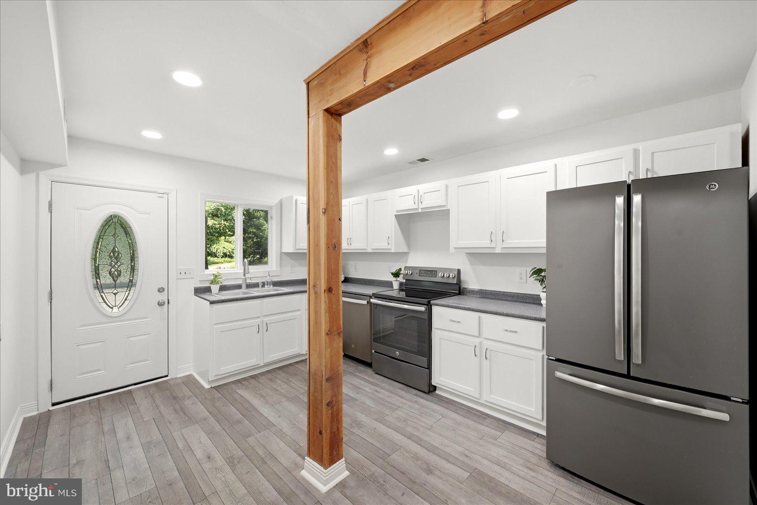 SKYLAND ESTATES - Residential