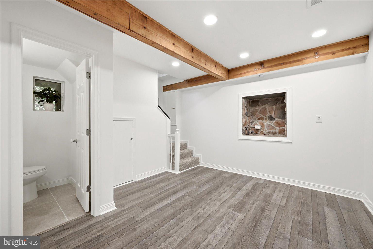 SKYLAND ESTATES - Residential