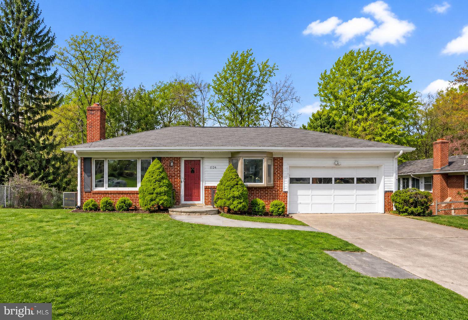 ***Open Saturday, June 6th from 12:00-2:30!***. Spectacular find!!  Don't miss all this fantastic updated rambler in Homestead Estates offers!  Situated on a premium lot backing to lush wooded preserve, this home has been beautifully upgraded and lovingly maintained!  Aside from the convenient main level living, the home offers a fully finished walkout basement that was newly renovated in 2024 to add a kitchenette to go with a den/office, renovated half bath, set up for full bath expansion, huge open rec room and family room area, and entertainment center! The main kitchen was completely renovated in 2024 to include a breakfast bar, under cabinet lighting, 42" wall cabinets, quartz counter tops, and stainless steel appliances!  Other interior highlights include the gorgeous refinished main level hardwoods, exquisite owner's suite bath and walk-in closet, custom built in shelving in many areas/rooms, custom blinds including between the glass panes in most areas, and more!  Some of the exterior updates and features include the highly coveted 2-car garage on the main entry level, a brand new roof in 2024, new furnace & AC system in 2023, new gutters and trim cap in 2025!  The rear yard provides plenty of space to play and relax on the deck as well as the enjoyment of the peace and solitude of the magnificent wooded preserve!  All this, combined with the home's great location just minutes from the beltway and other major arteries, as well as less than 2 miles from the FDA, create a unique home that doesn't come around too often!
