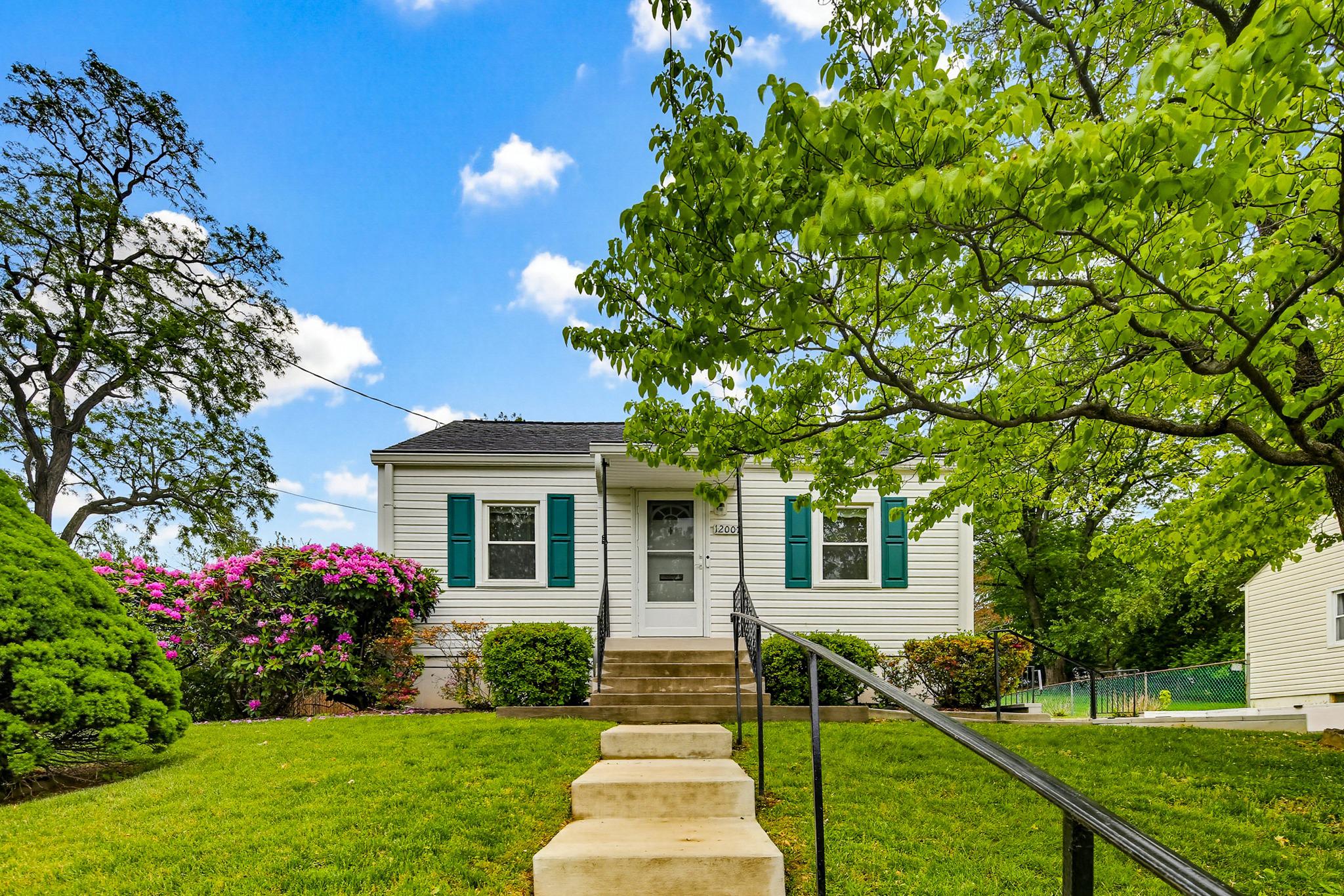 VEIRS MILL VILLAGE - Residential