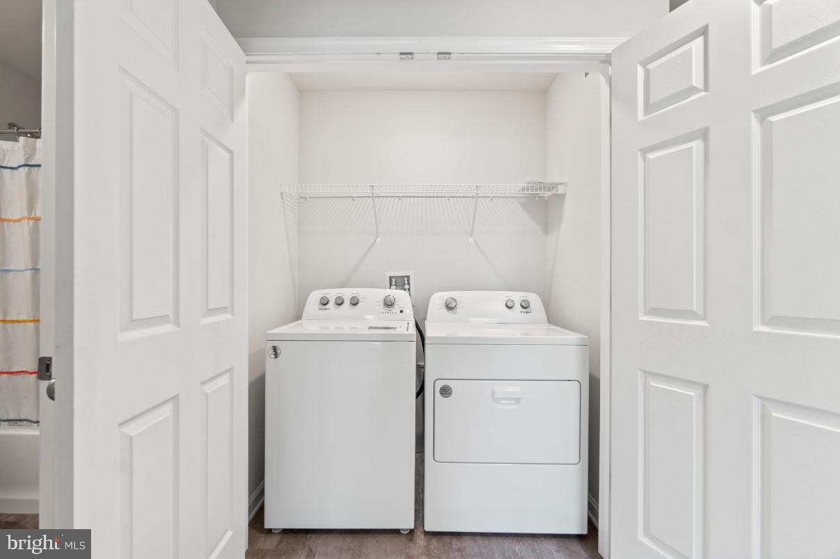 LURAY LANDING - Residential Lease