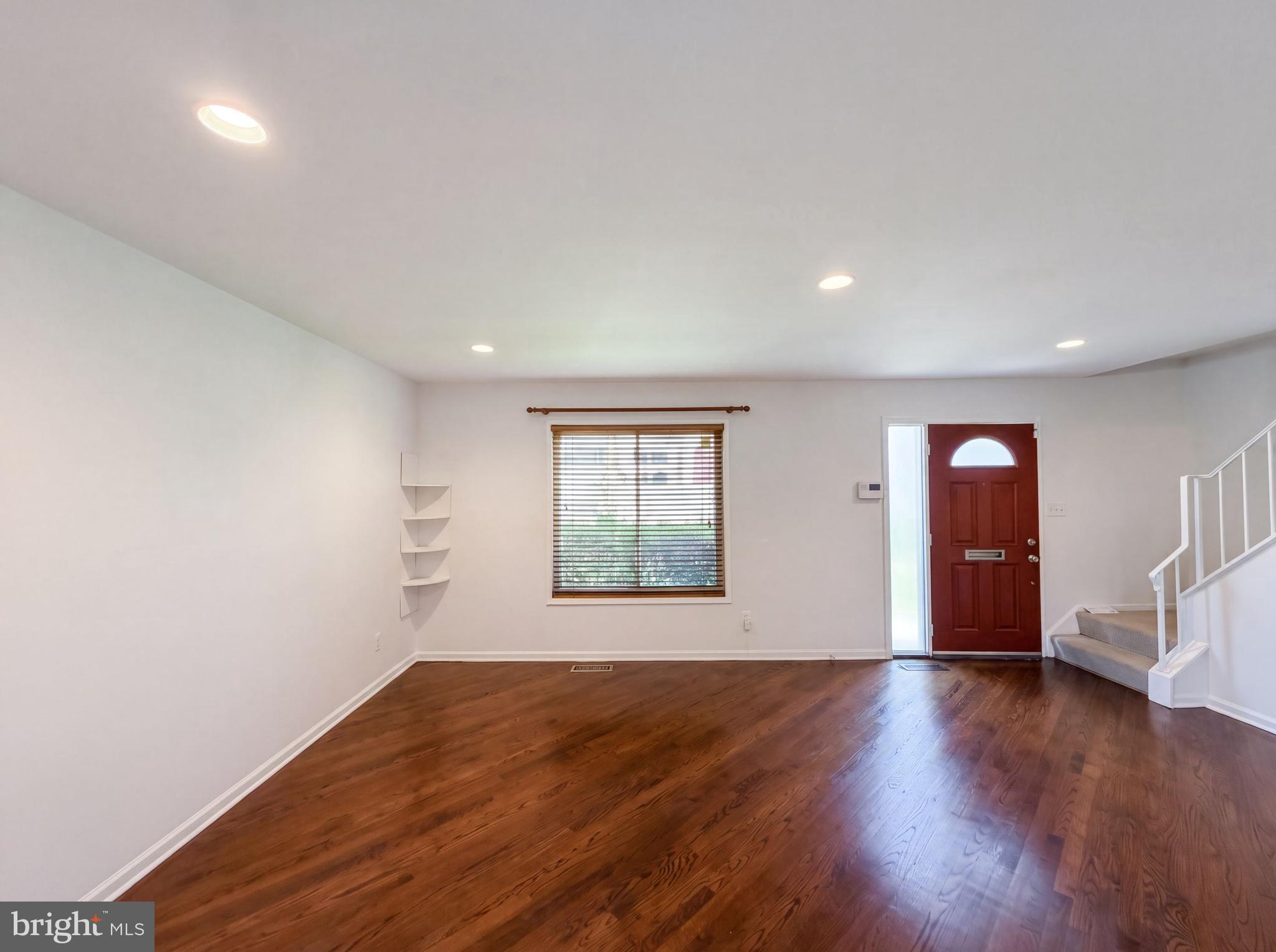 CLUBSIDE - Residential