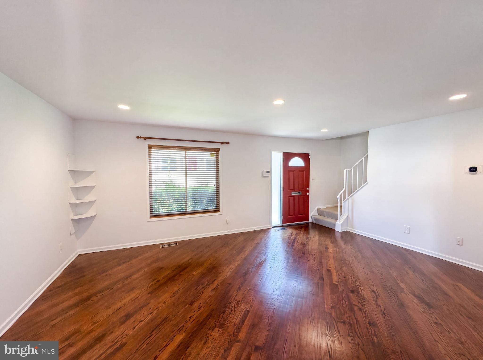 CLUBSIDE - Residential