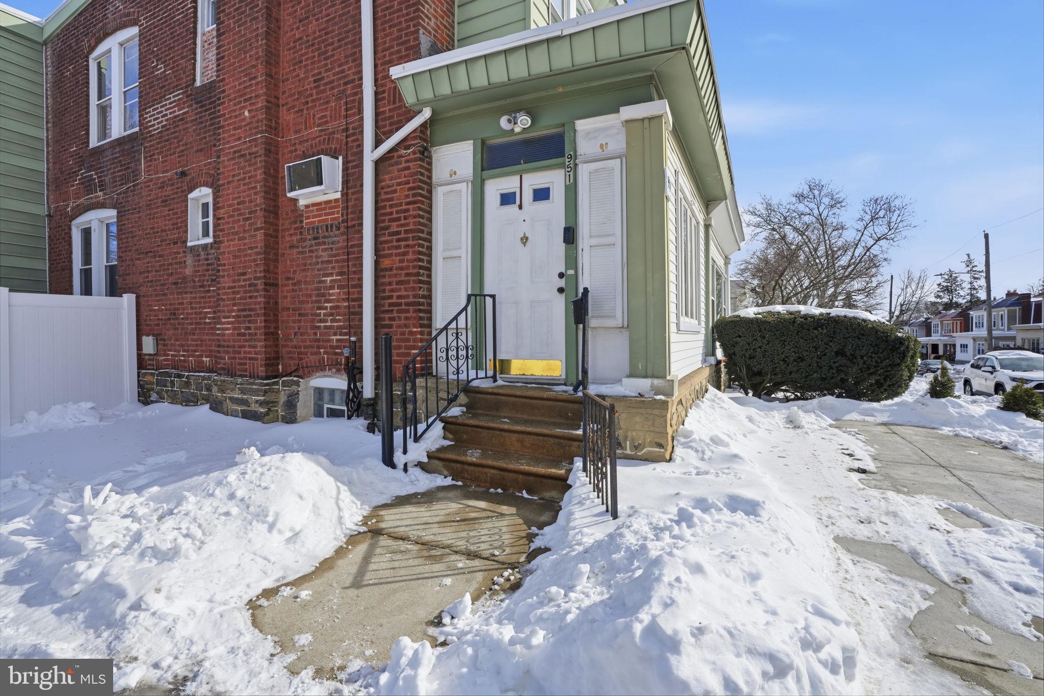 NORTHWOOD - Residential