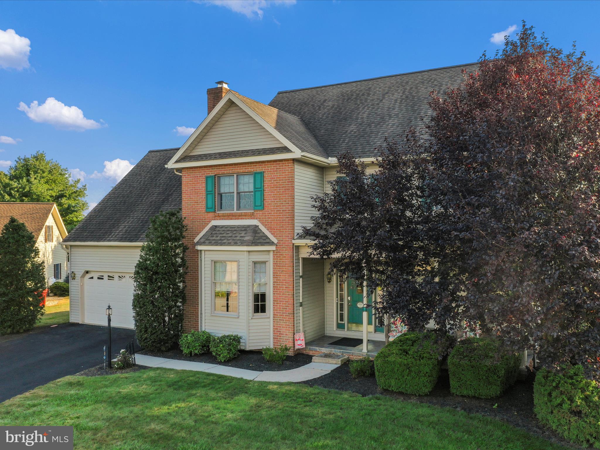 MAJESTIC RIDGE - Residential
