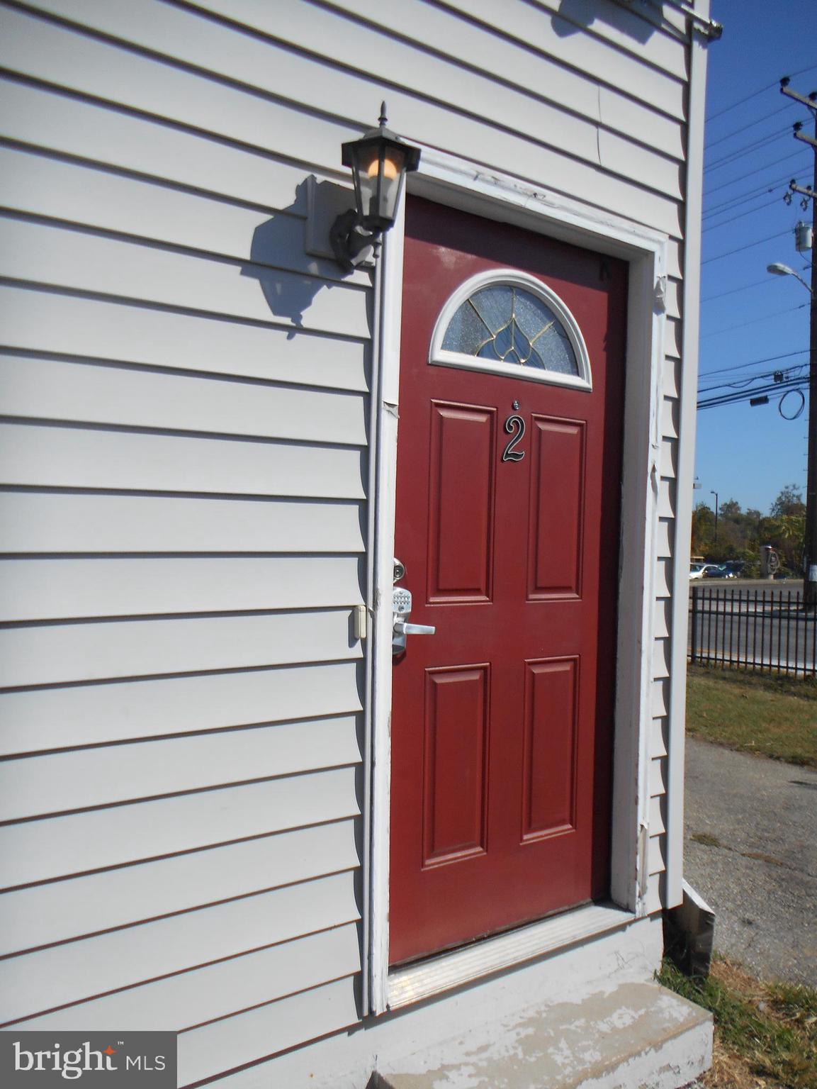 Located in the heart of Laurel.  This updated 1 bedroom, 1 bath 2nd floor apartment.  Kitchen, living room, bedroom with nice size closet.  Washer & dryer in the unit.  Free Wi-Fi included in the rent.  Walking distance to Main Street and the Marc Train.  Easy commute to Route 295, 32, and I95, and ICC.  Security gate and private parking.   Pet case by case.