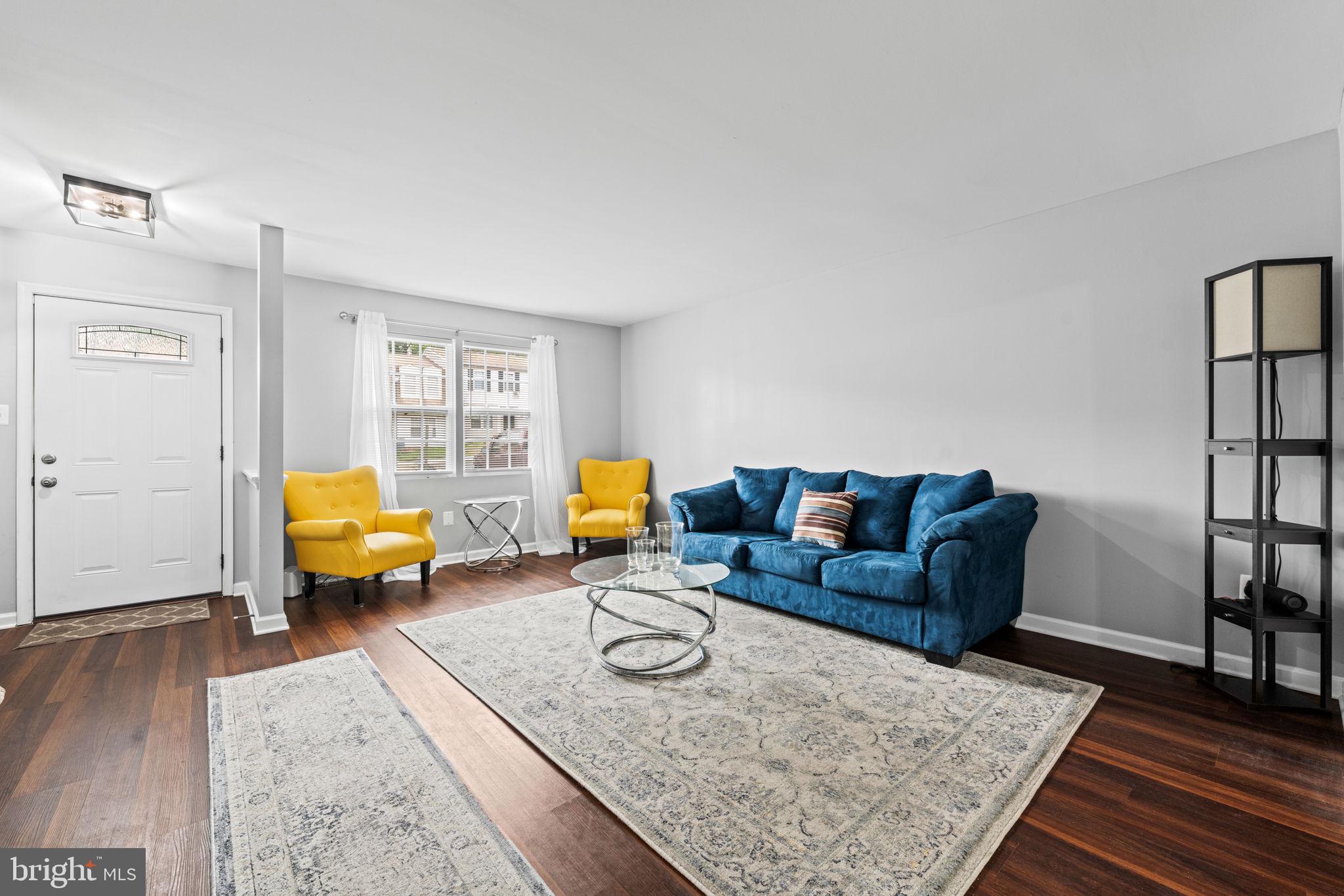 LONDON WOODS - Residential