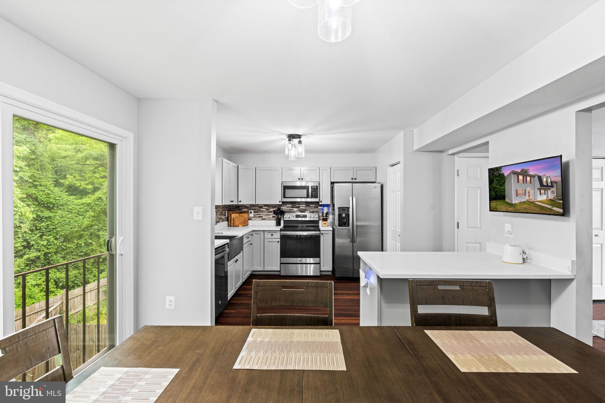 LONDON WOODS - Residential