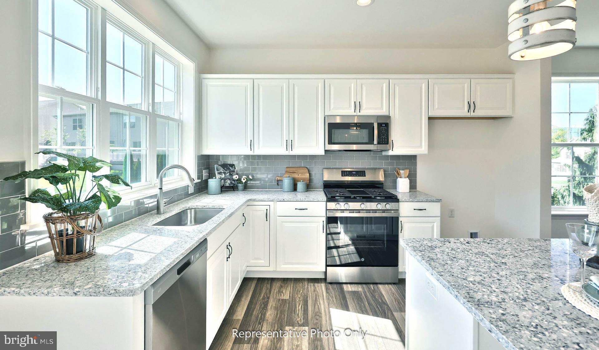 MERIDIAN HEIGHTS - Residential