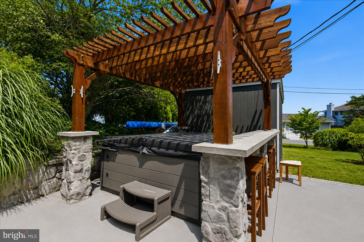 KENWOOD BEACH - Residential