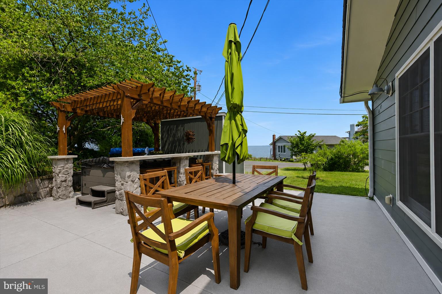 KENWOOD BEACH - Residential