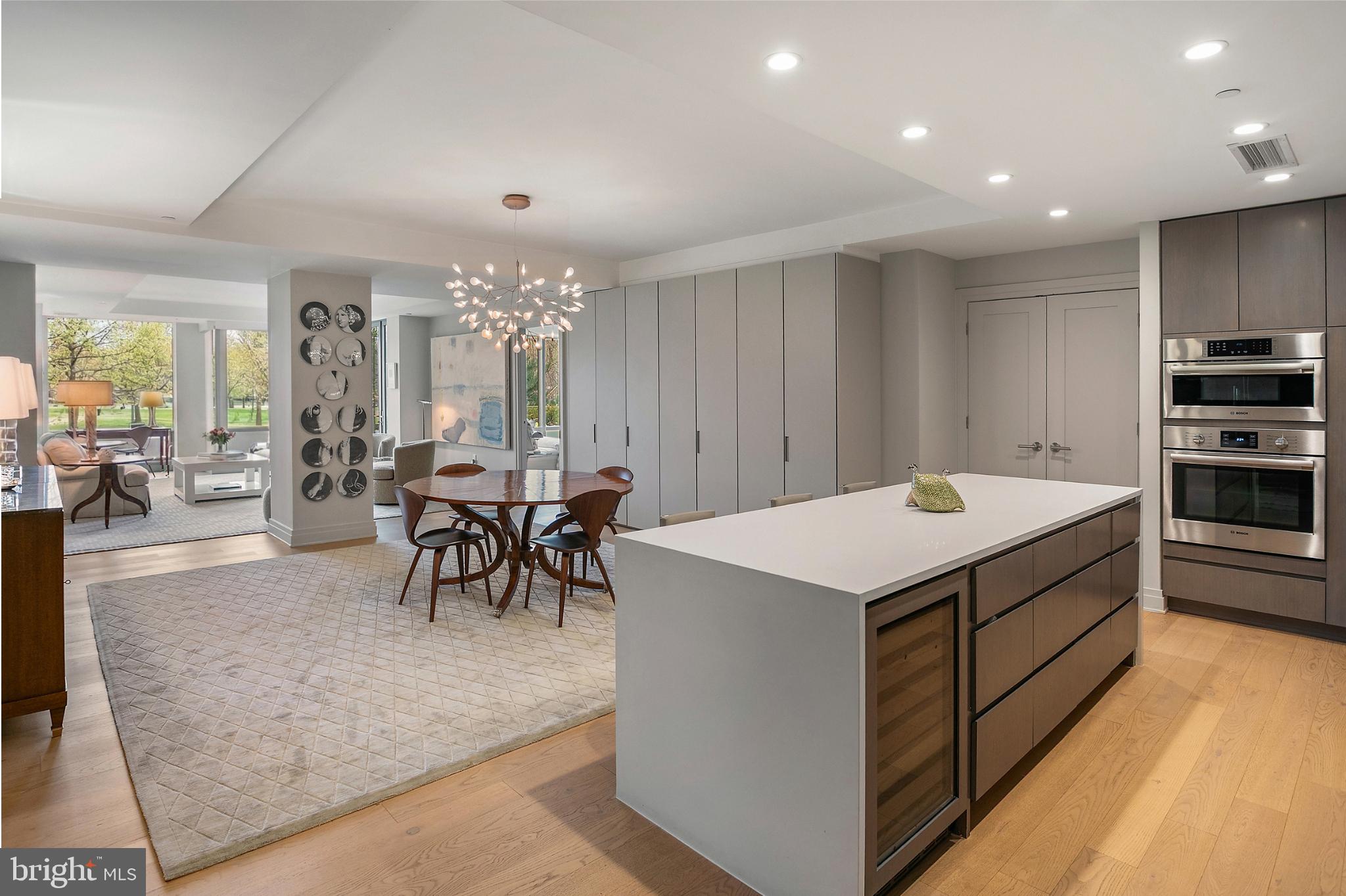 WEST END - Residential