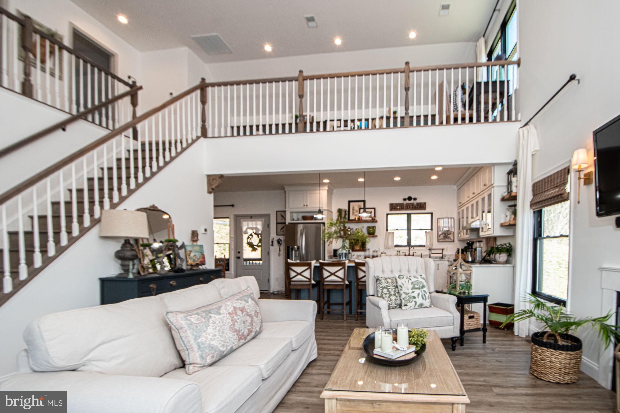 JUNEWOOD ESTATES - Residential