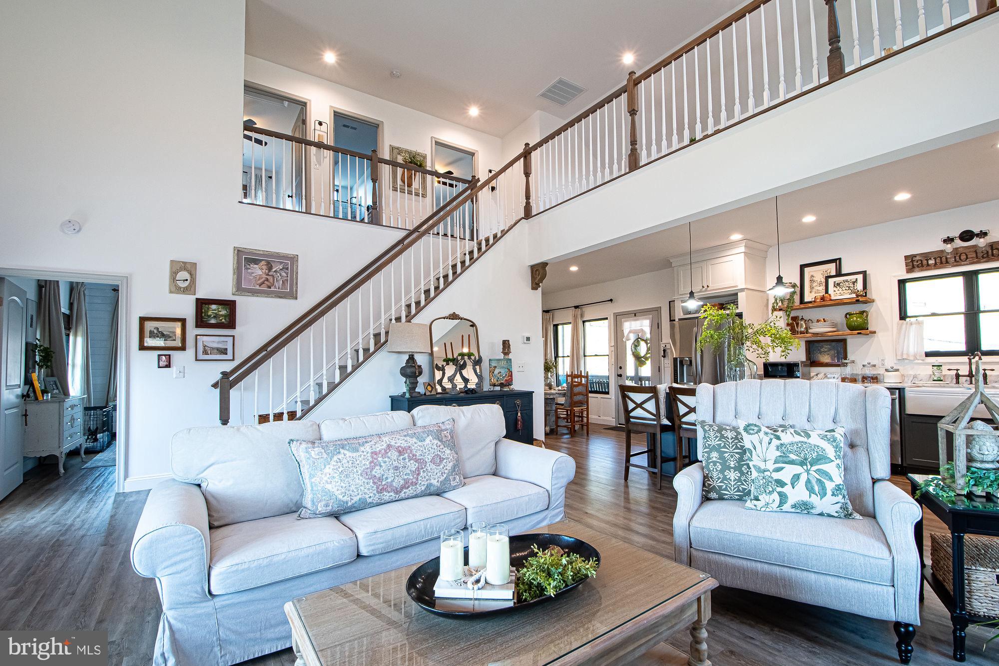 JUNEWOOD ESTATES - Residential