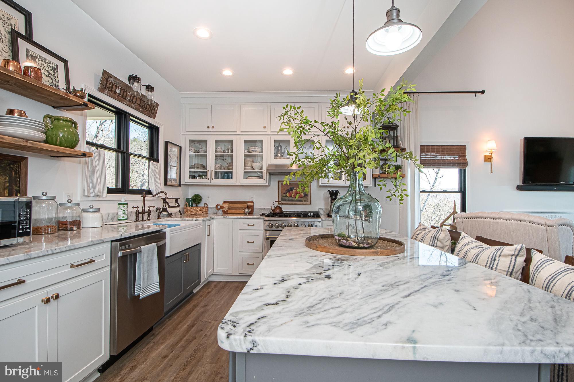 JUNEWOOD ESTATES - Residential