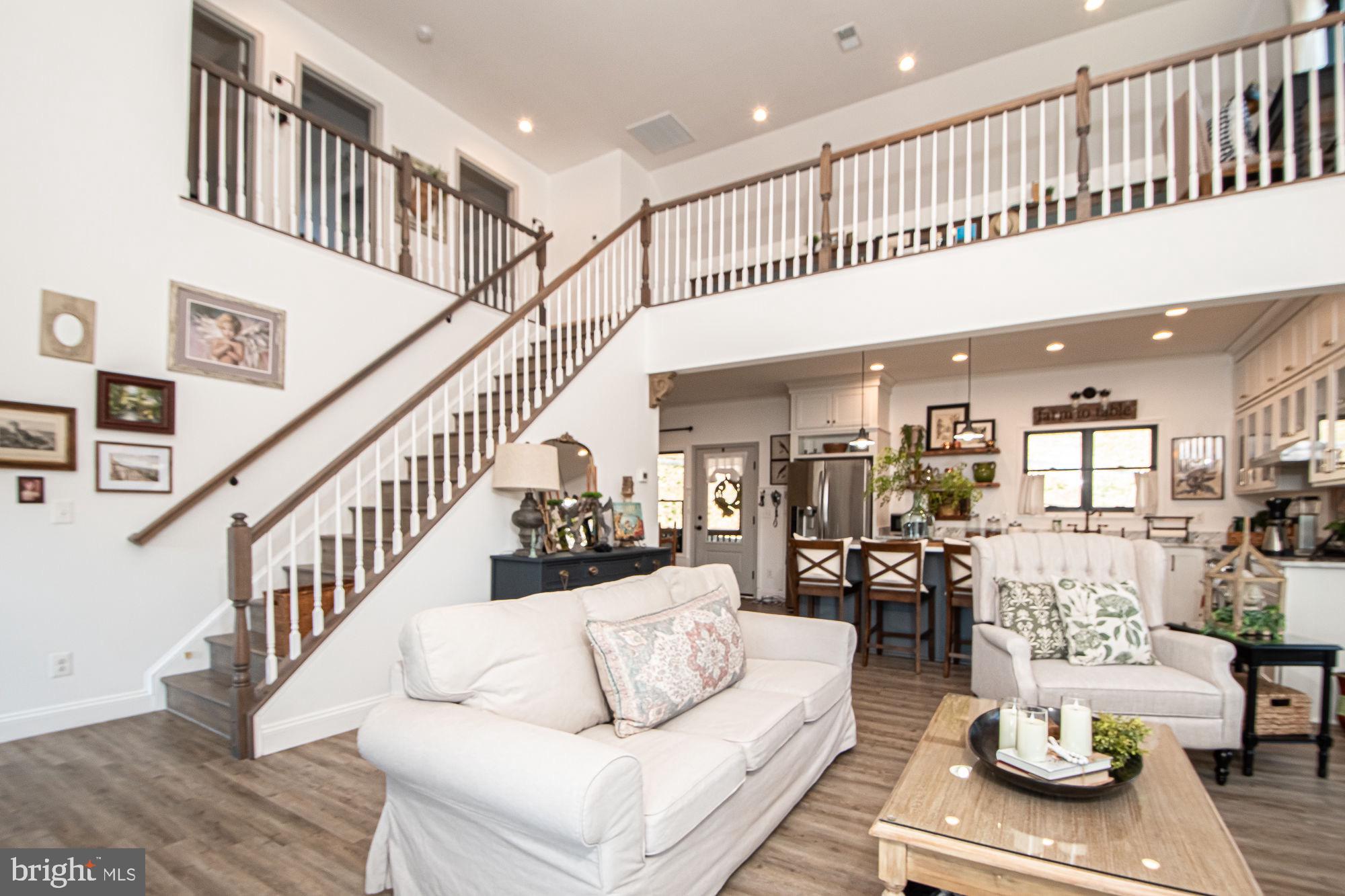 JUNEWOOD ESTATES - Residential