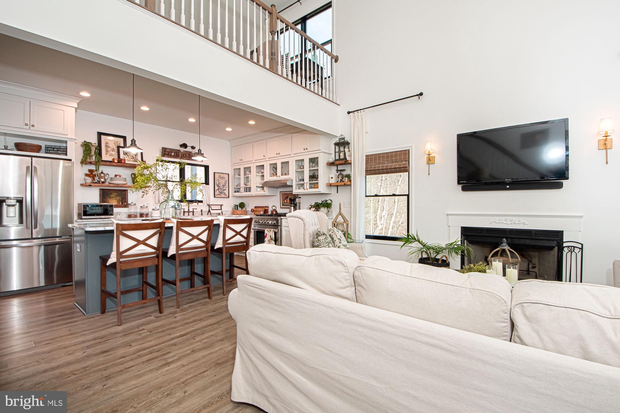 JUNEWOOD ESTATES - Residential
