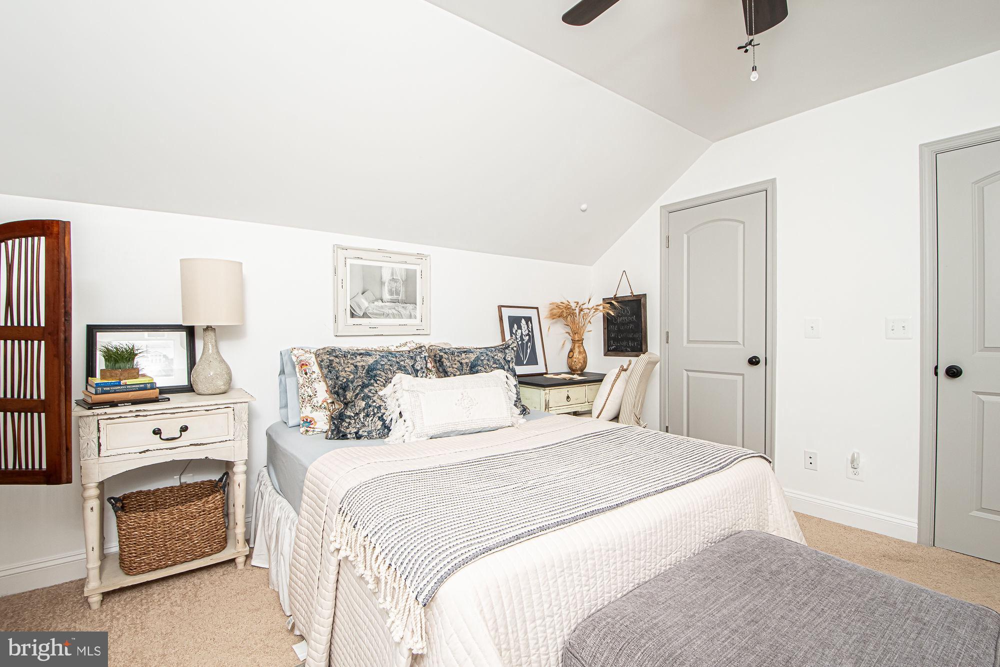 JUNEWOOD ESTATES - Residential
