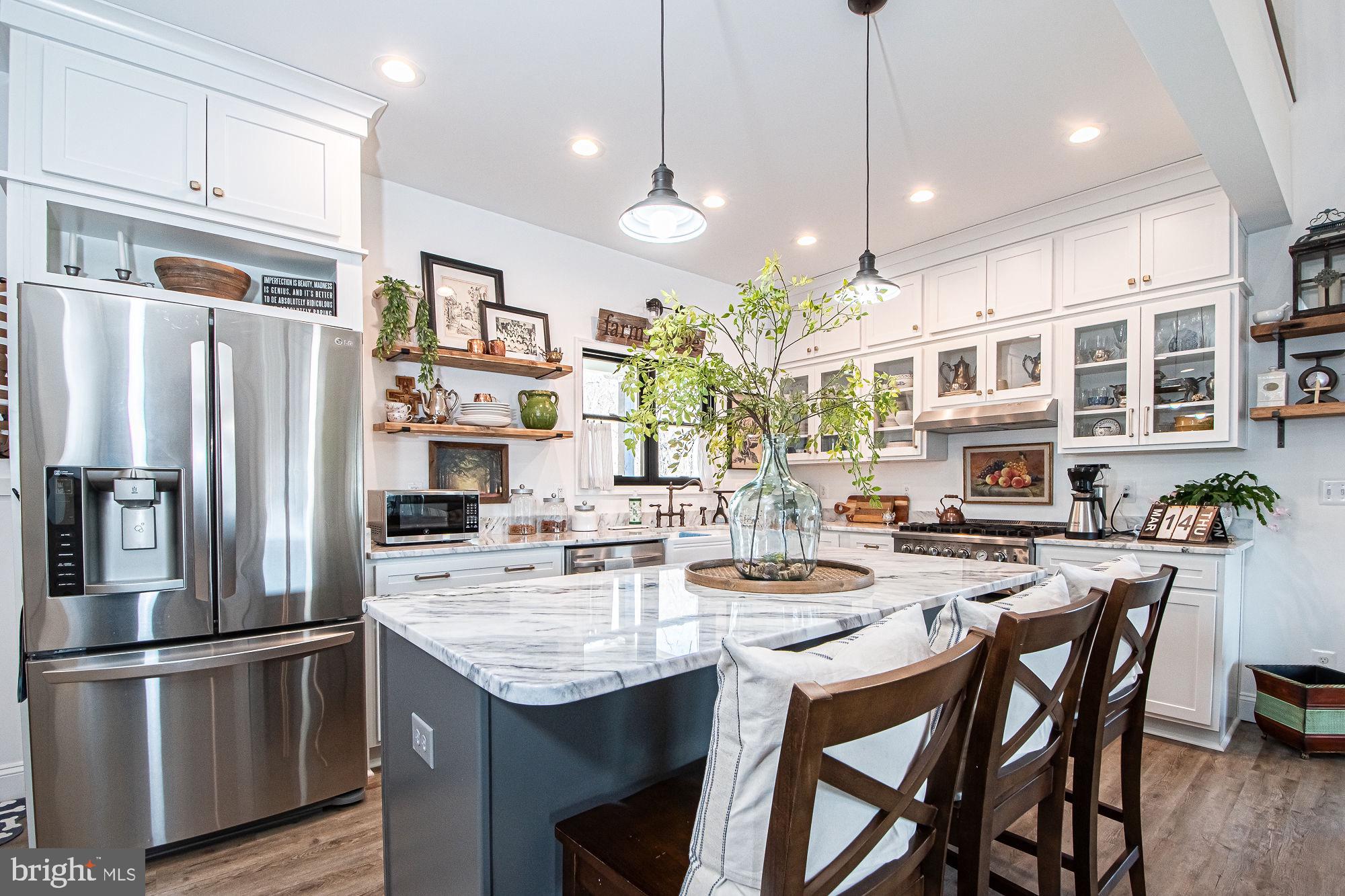 JUNEWOOD ESTATES - Residential