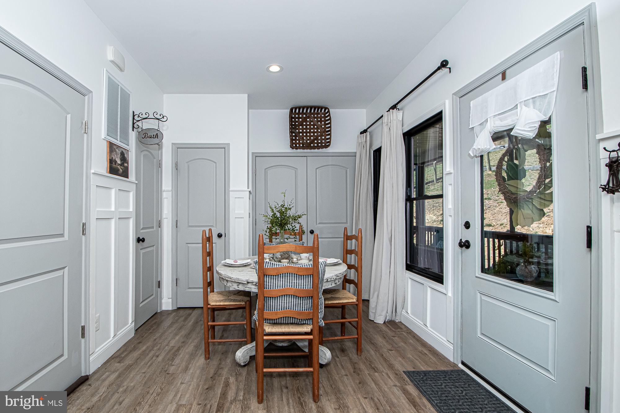 JUNEWOOD ESTATES - Residential