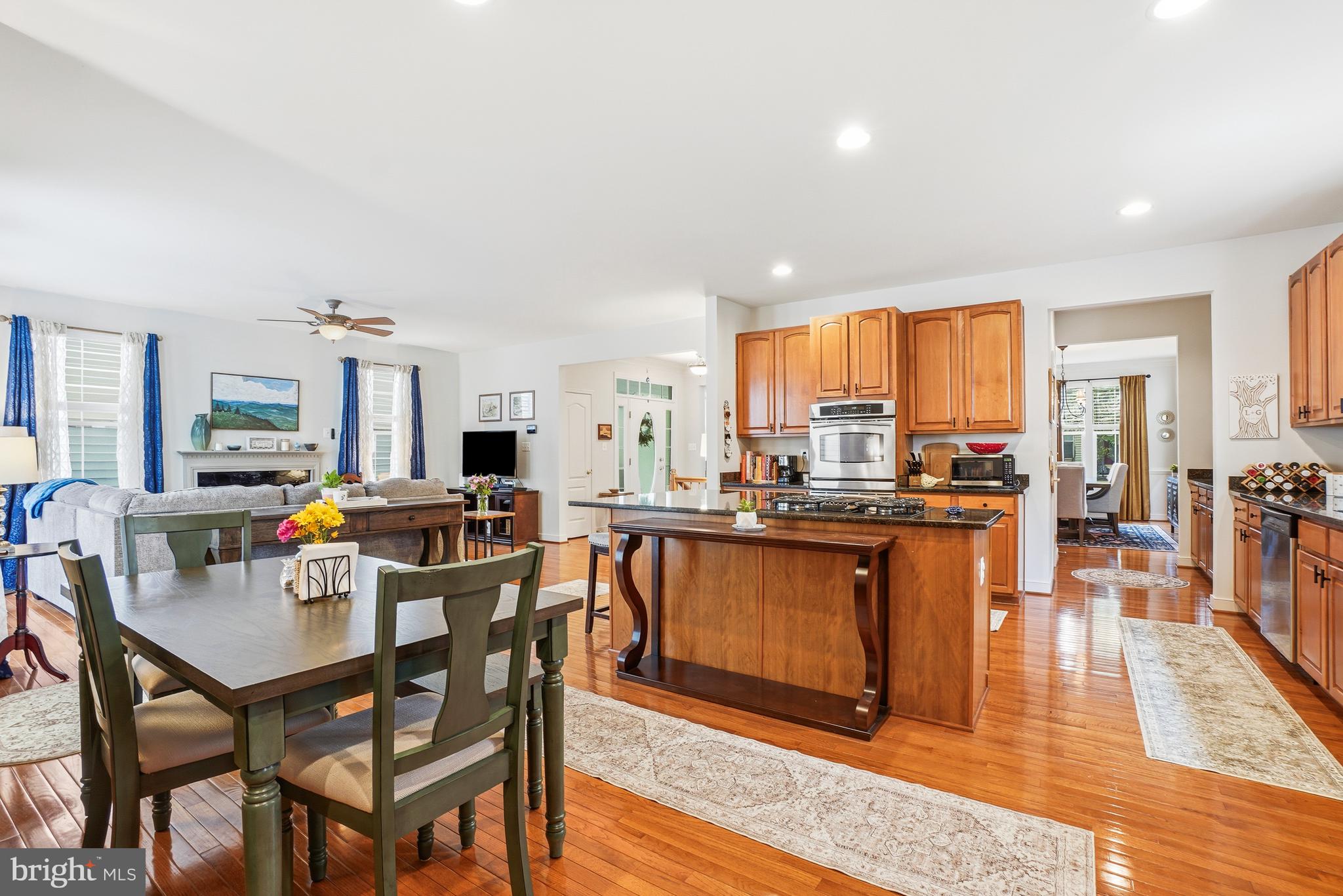 URBANA HIGHLANDS - Residential