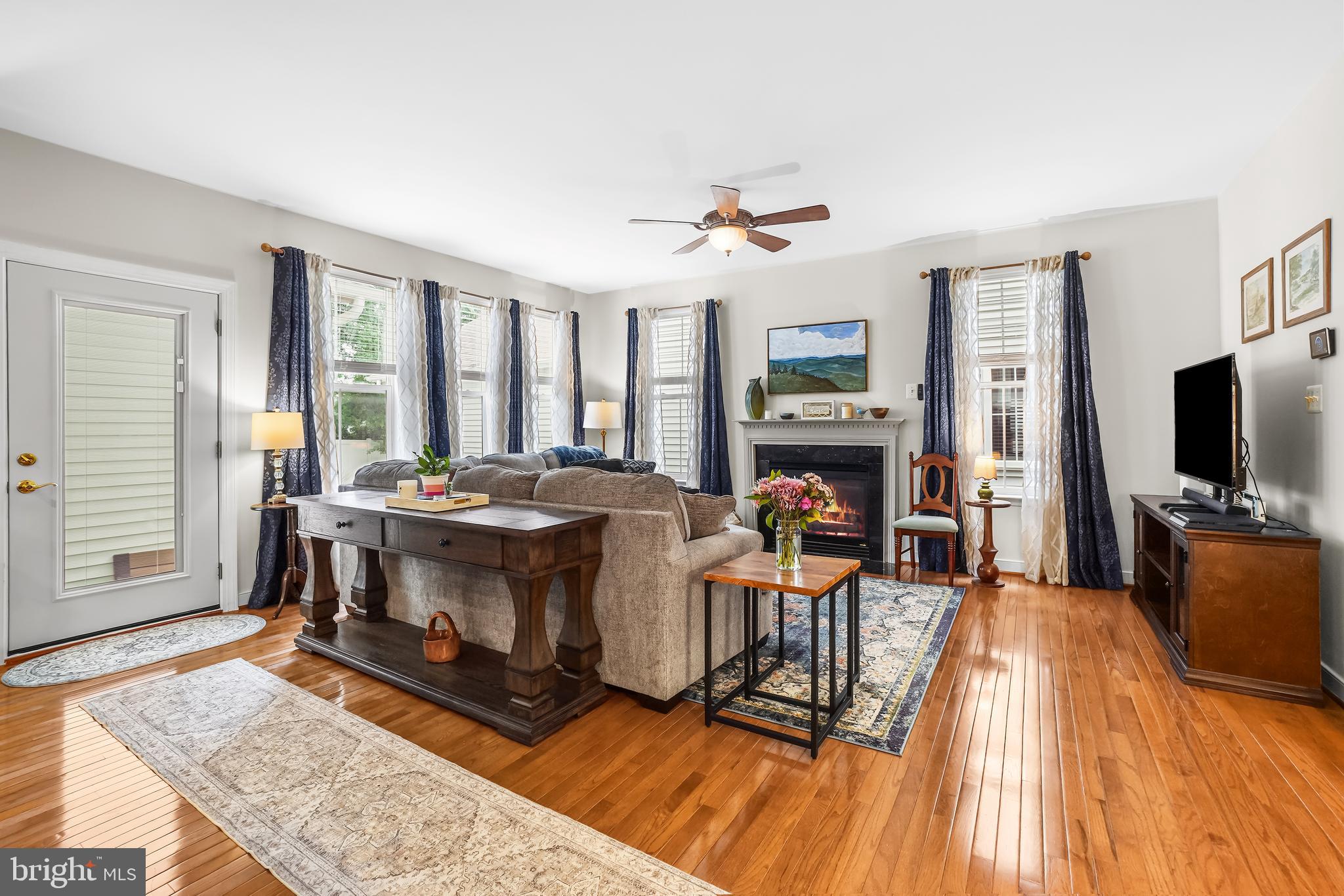 URBANA HIGHLANDS - Residential