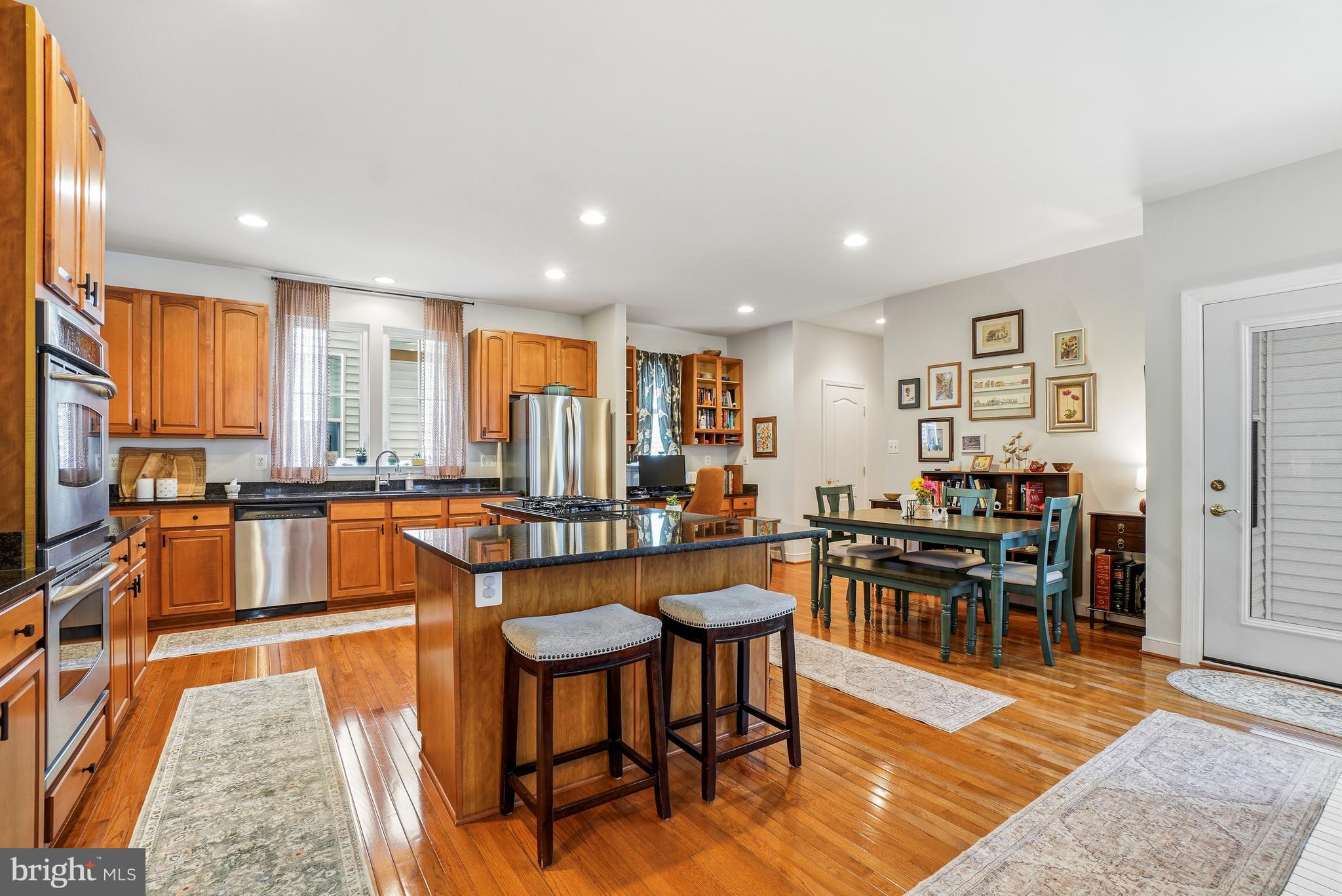 URBANA HIGHLANDS - Residential