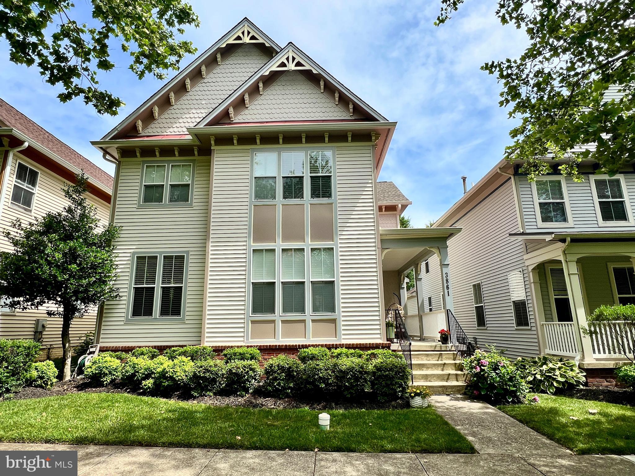 URBANA HIGHLANDS - Residential