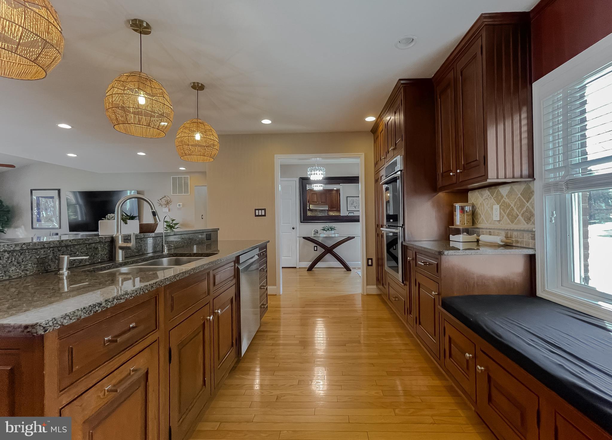 HALF PONE POINT - Residential