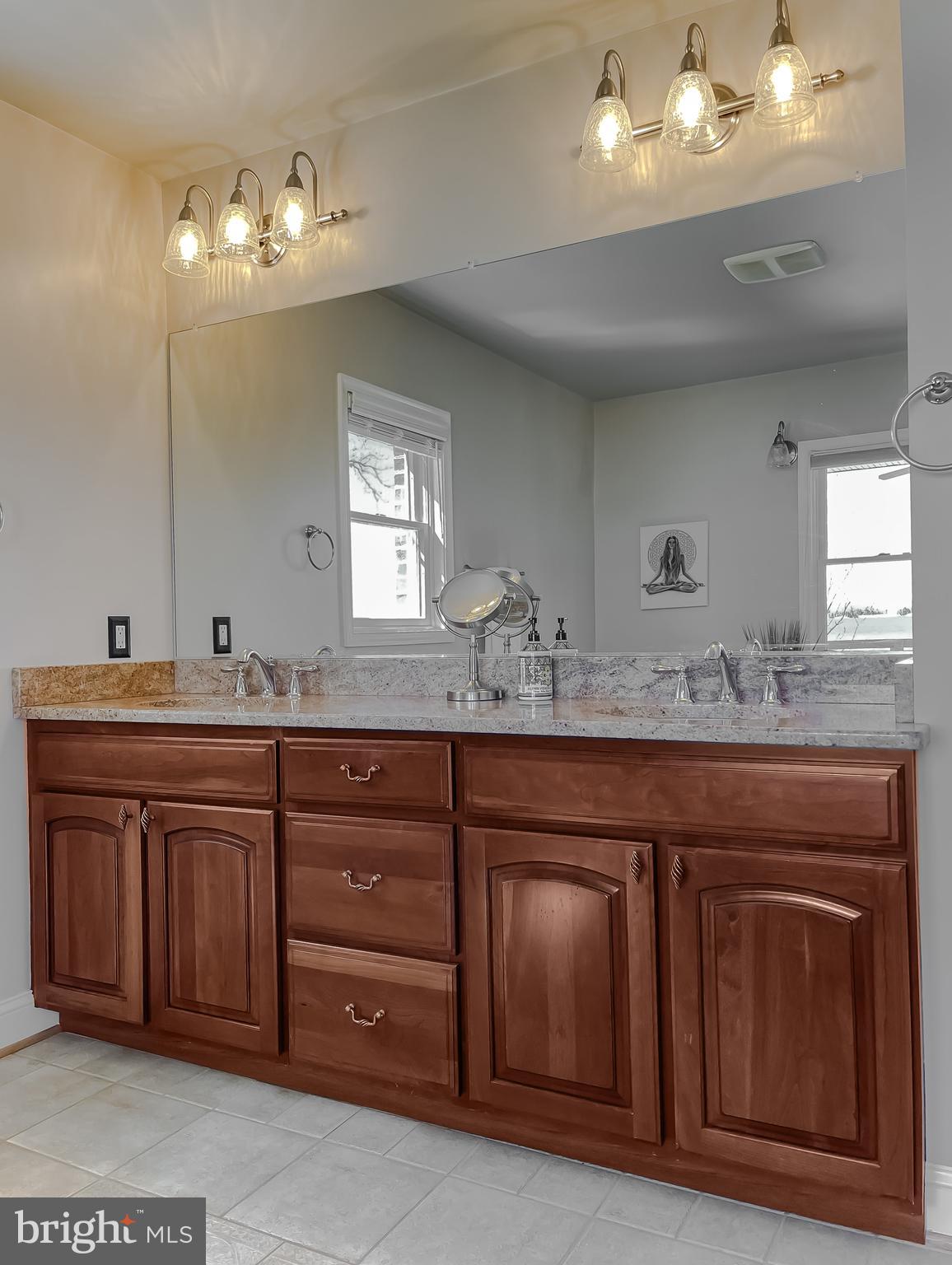 HALF PONE POINT - Residential