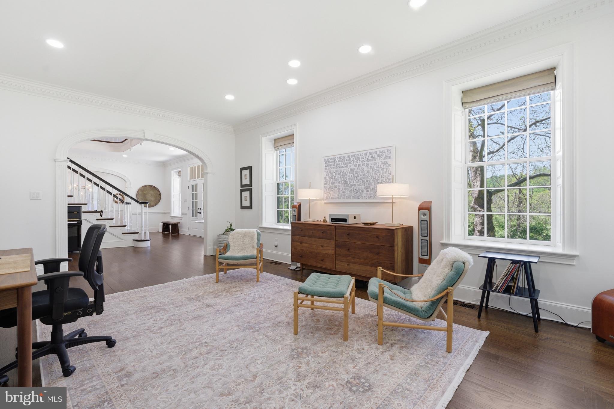 RADNOR HUNT - Residential