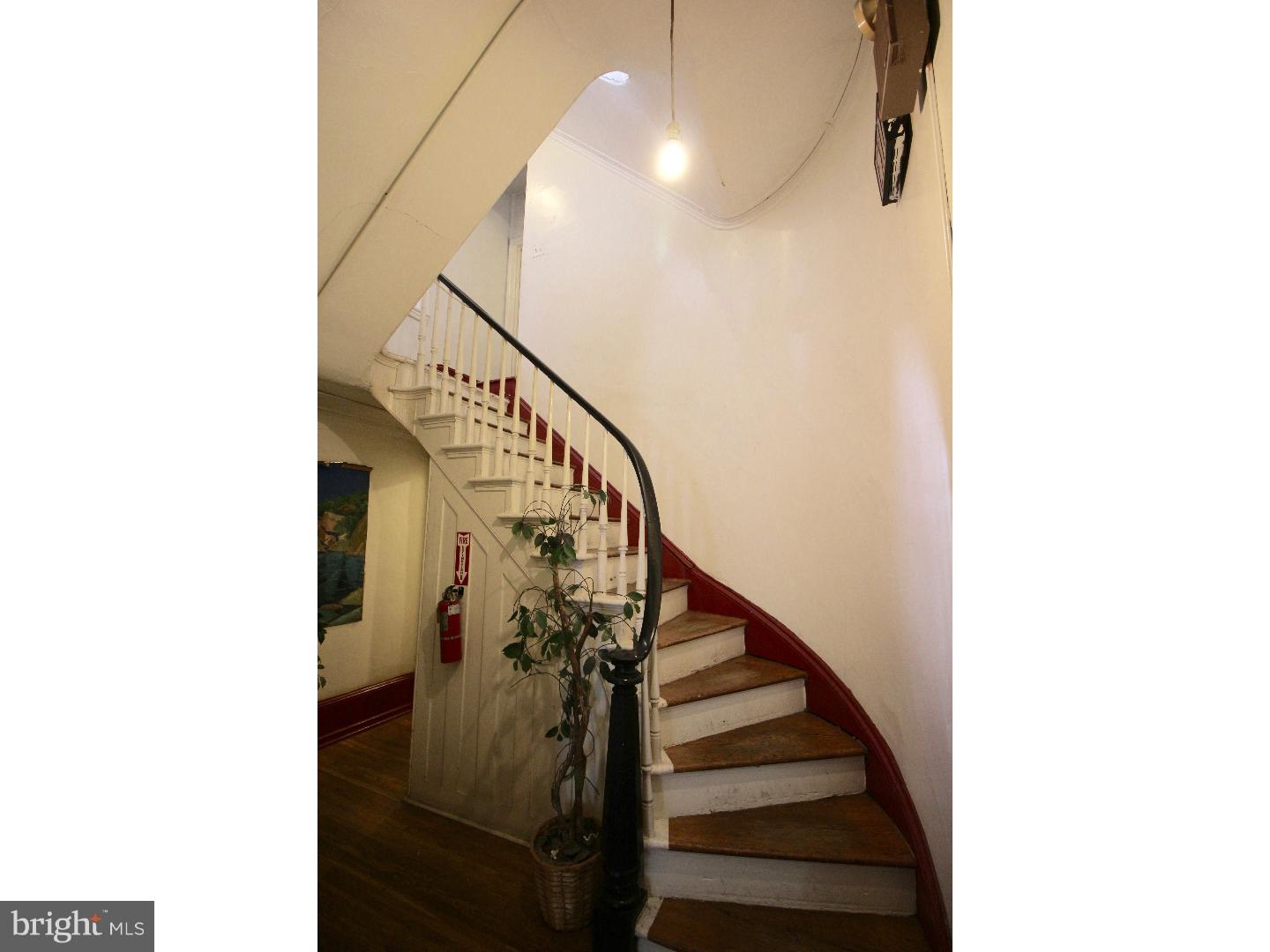 RITTENHOUSE SQUARE - Residential Lease