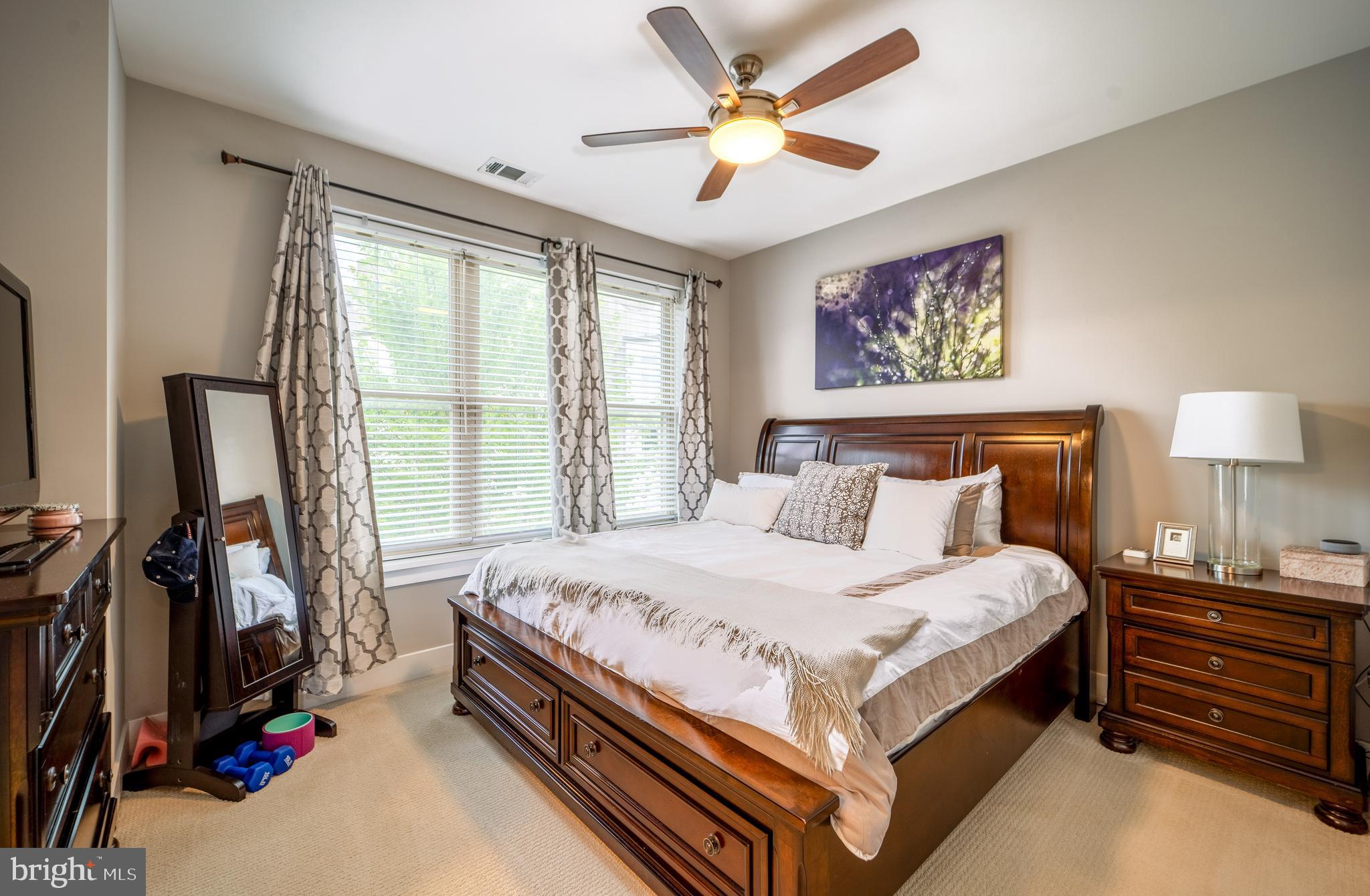 JUNCTION SQUARE - Residential Lease