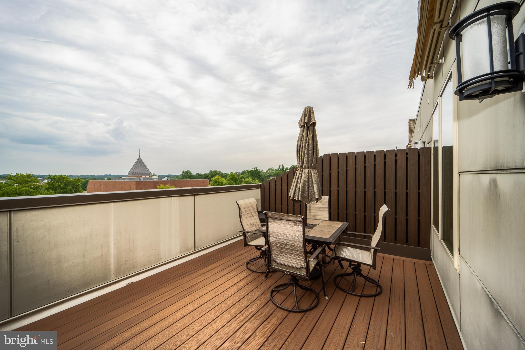 JUNCTION SQUARE - Residential Lease