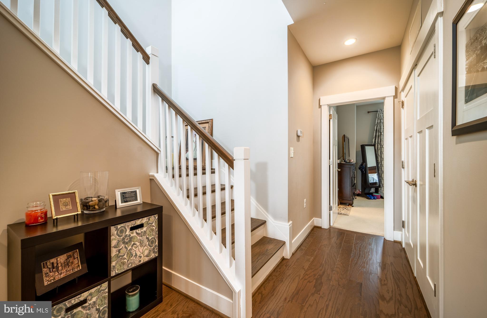 JUNCTION SQUARE - Residential Lease